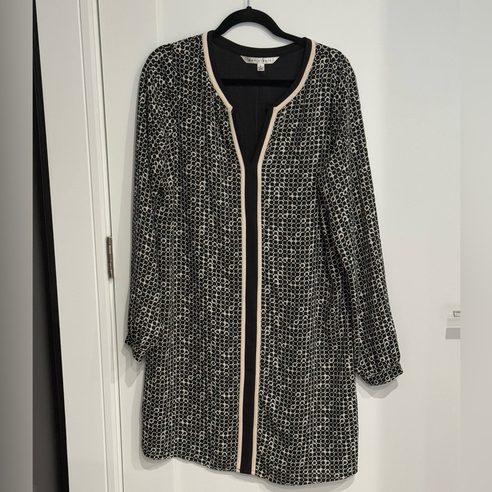 Large Max Studio Dress / Black and White